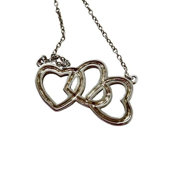 Silvertone 15-17" Chain Necklace Three Interlocking Heart Pendant - Picture 5 of 6